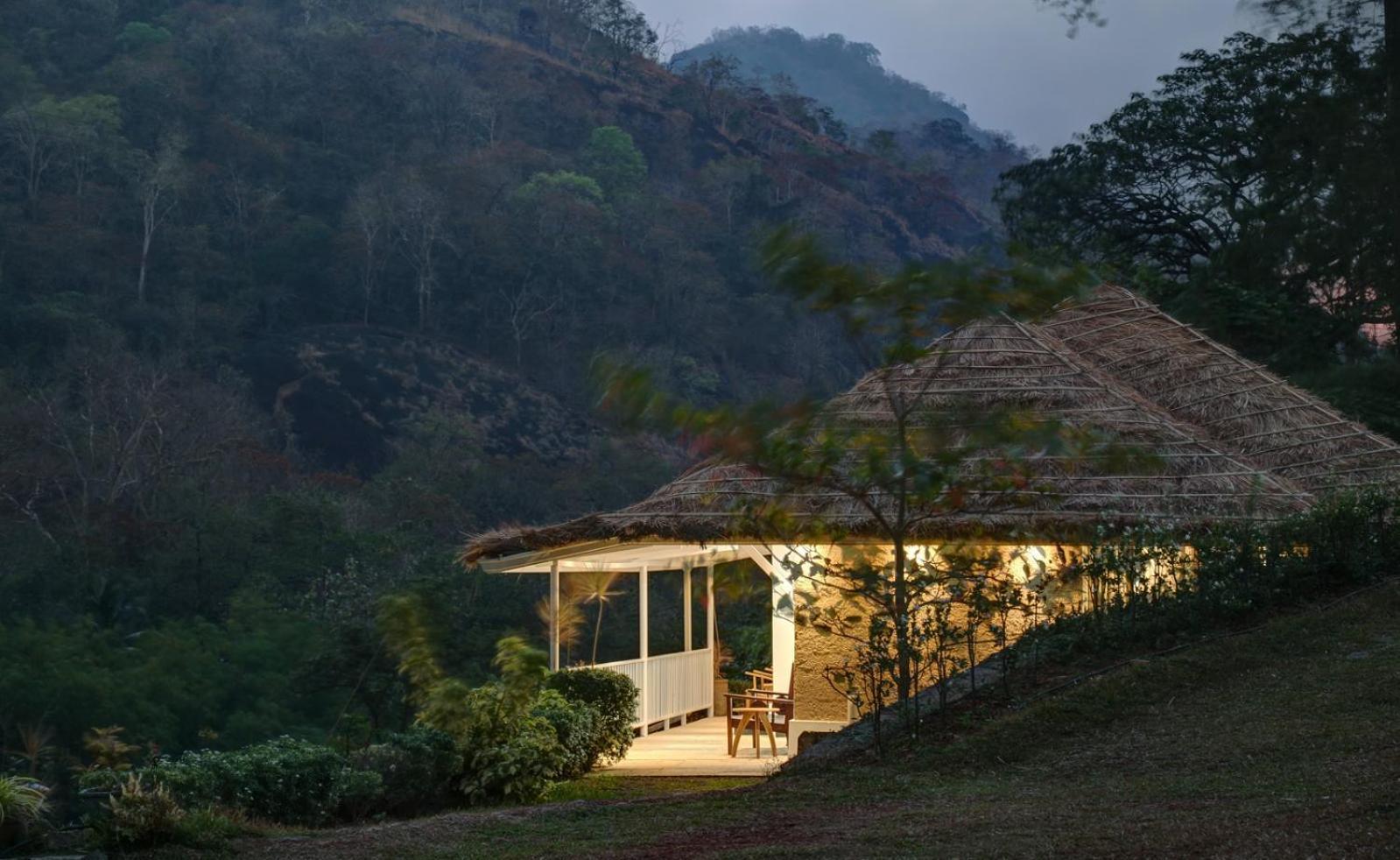 Thenmala Ecoresort Punalur Exterior foto